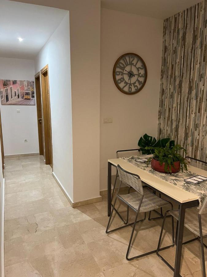 Habitaciones Privadas En Apartamento Compartido Альхесирас Экстерьер фото