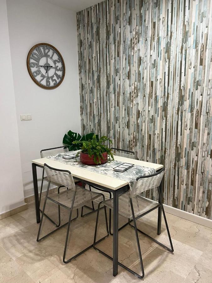 Habitaciones Privadas En Apartamento Compartido Альхесирас Экстерьер фото